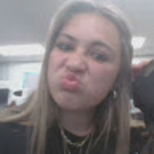 Meet your Posher, Marissa